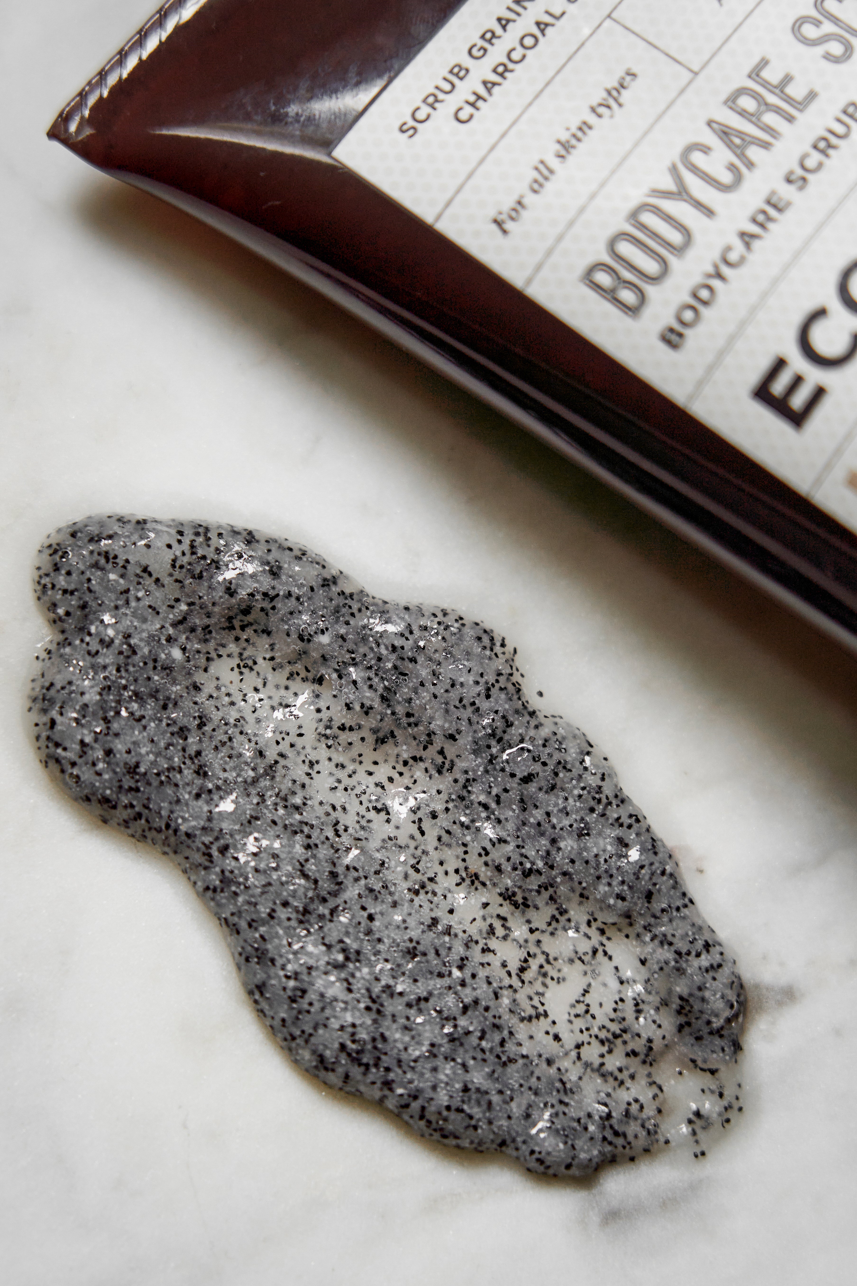 Bodycare Scrub - 200 ml.